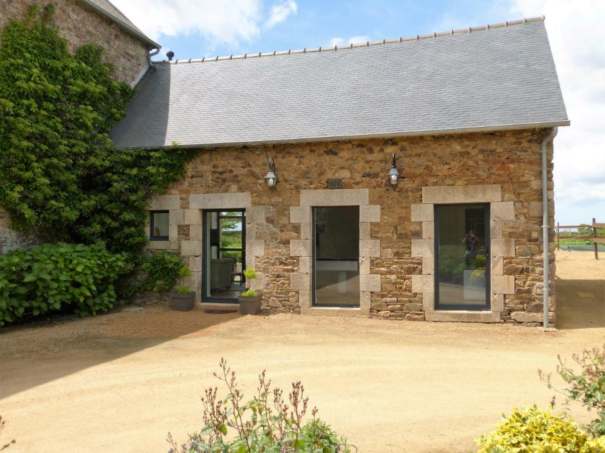 Bed and Breakfast Manoir De Kermilven Tremeven  Экстерьер фото